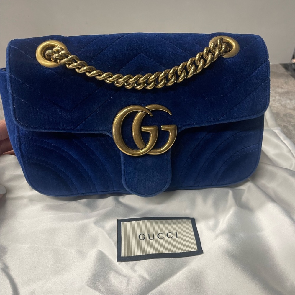 AUTHENTIC GUCCI NAVY BLUE SUEDE PURSE!!